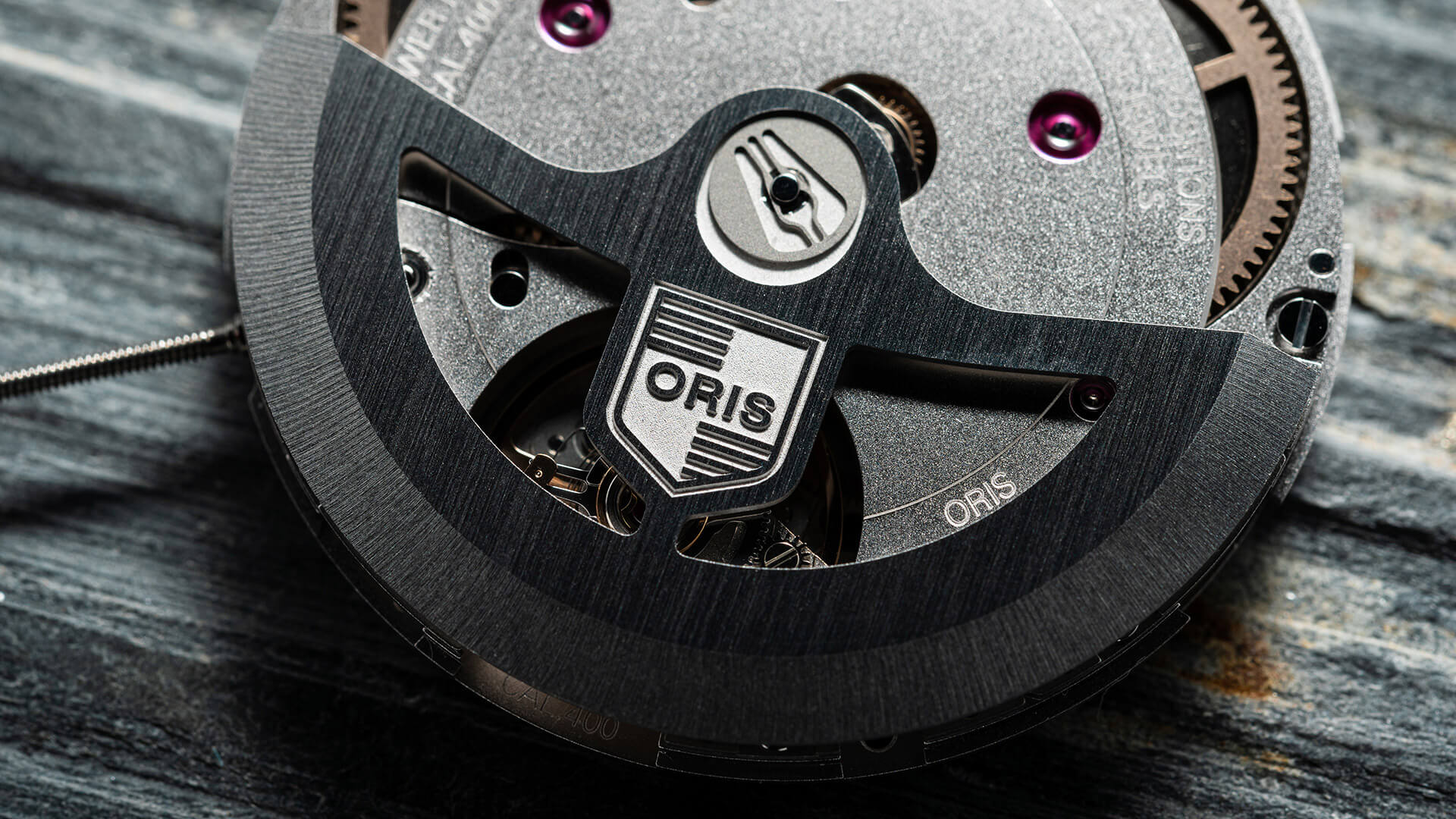Oris Aquis Date Calibre 400 - Src: Oris Official Website